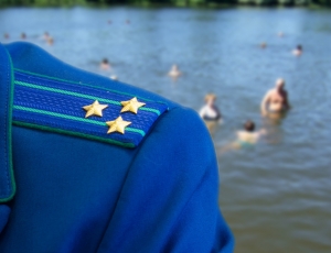 Прокуратура проверит обстоятельства гибели ребёнка в озере Окунёво в Советском районе