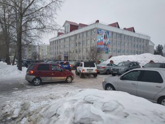Нужно во что бы то ни стало подъехать как можно ближе к воротам