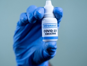 В Советском районе можно сделать прививку от COVID-19 назальной вакциной